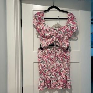 NWT Floral Midnight Doll juniors Size medium cinched crop and skirt set